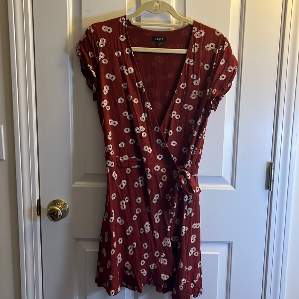 Flutter sleeve romper with floral print